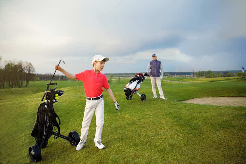 Golf-Trolley für Kinder (depositphotos.com)