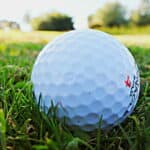 Ein Kauf guter Golfbälle lohnt sich